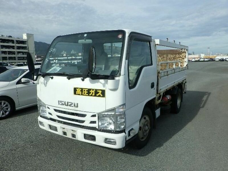 ISUZU　ELF