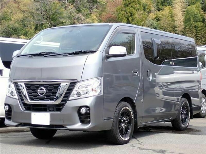 NISSAN　NV350 CARAVAN