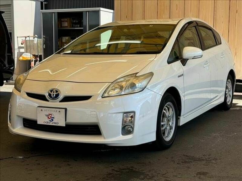 PRIUS-14