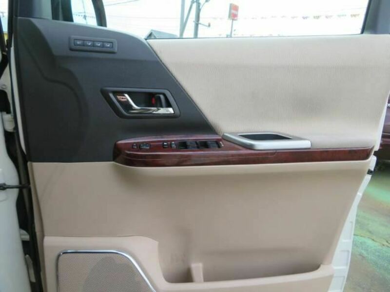 ALPHARD-23