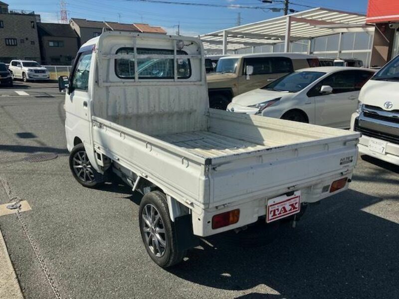 HIJET TRUCK-1