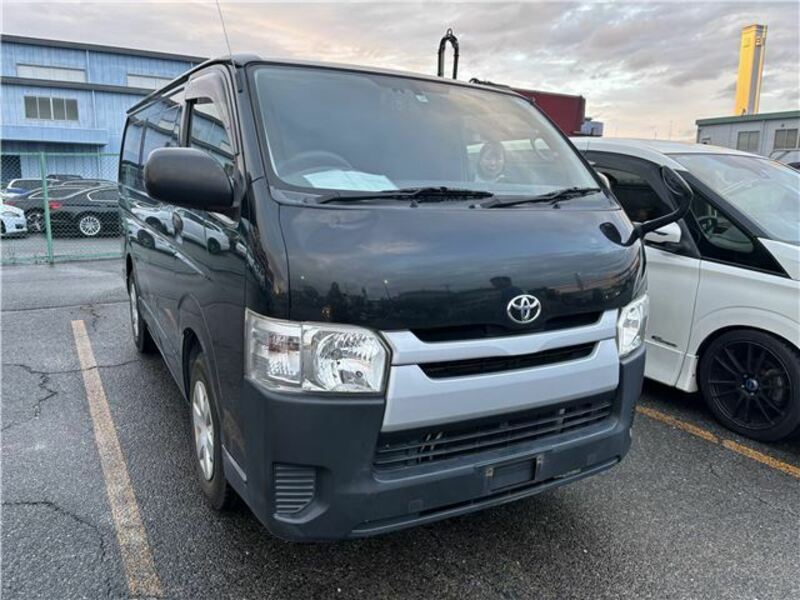 HIACE VAN