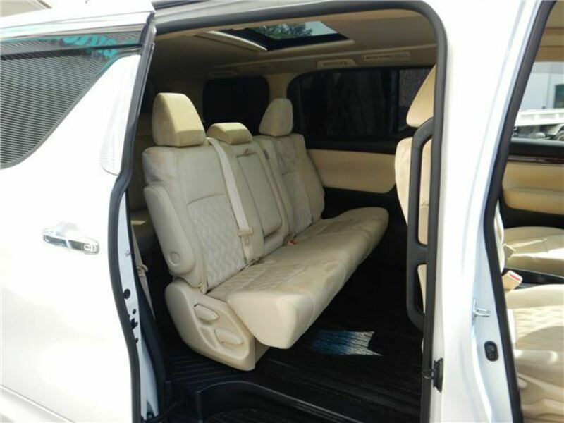 ALPHARD-9