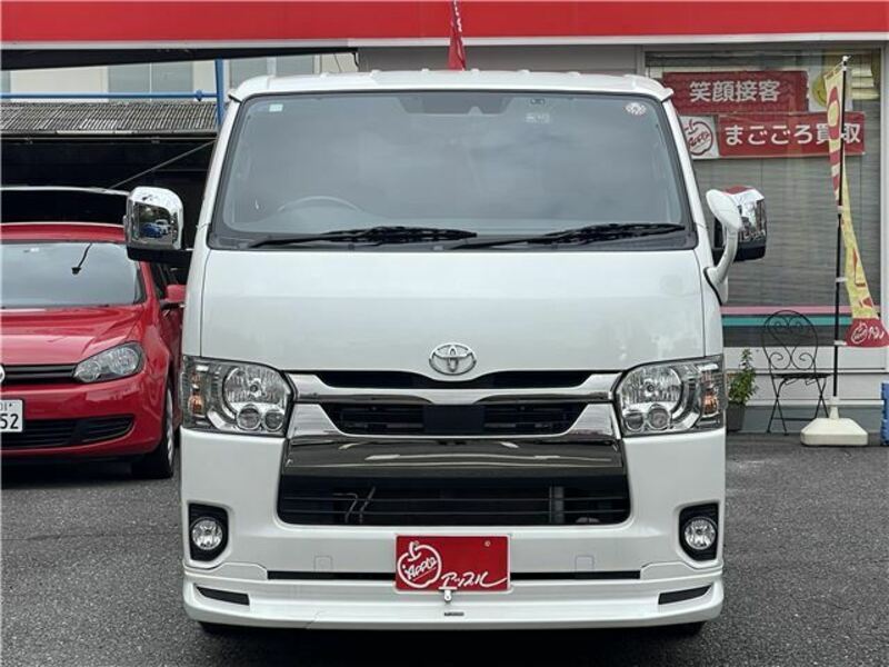 HIACE VAN-1