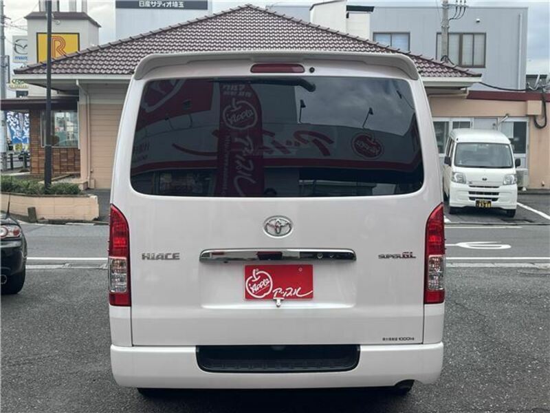 HIACE VAN-6