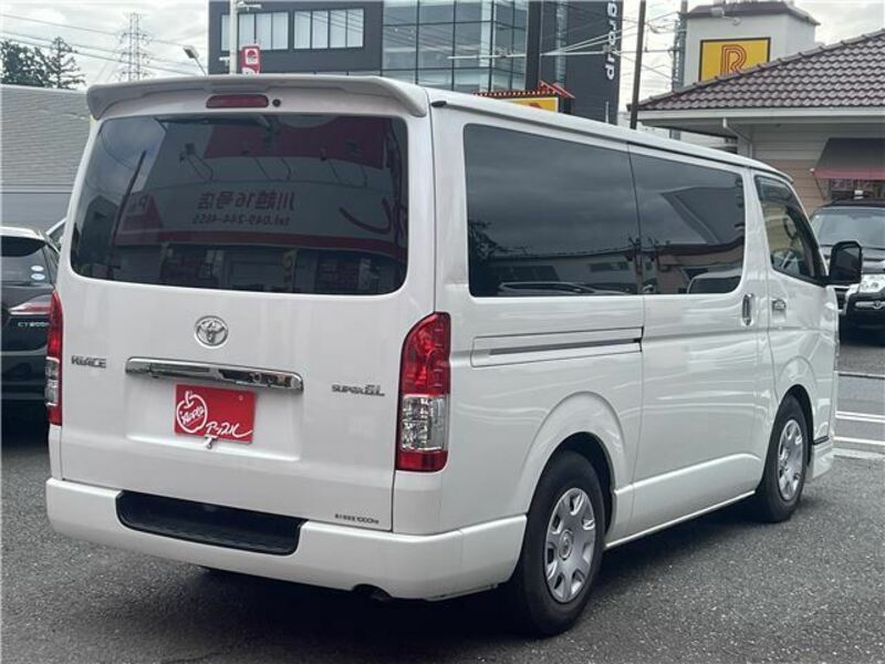 HIACE VAN-7