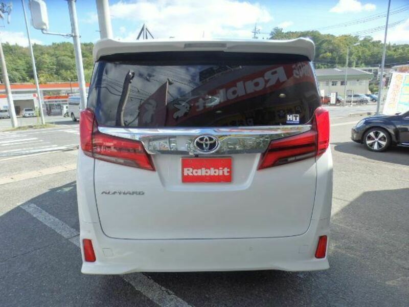 ALPHARD-1