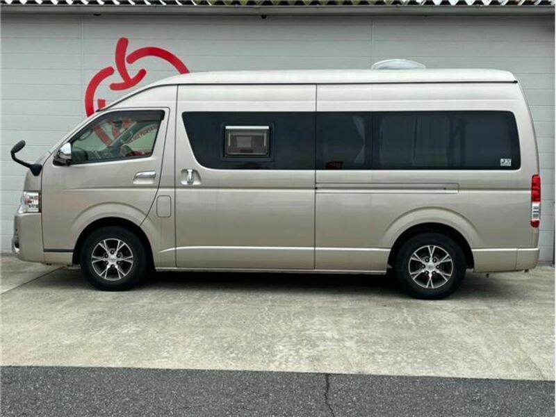 HIACE VAN-7