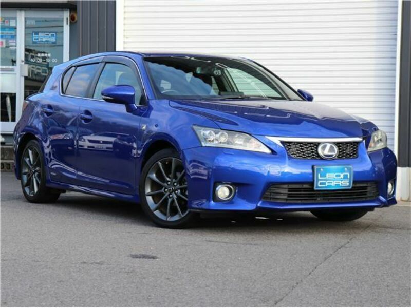 LEXUS　CT