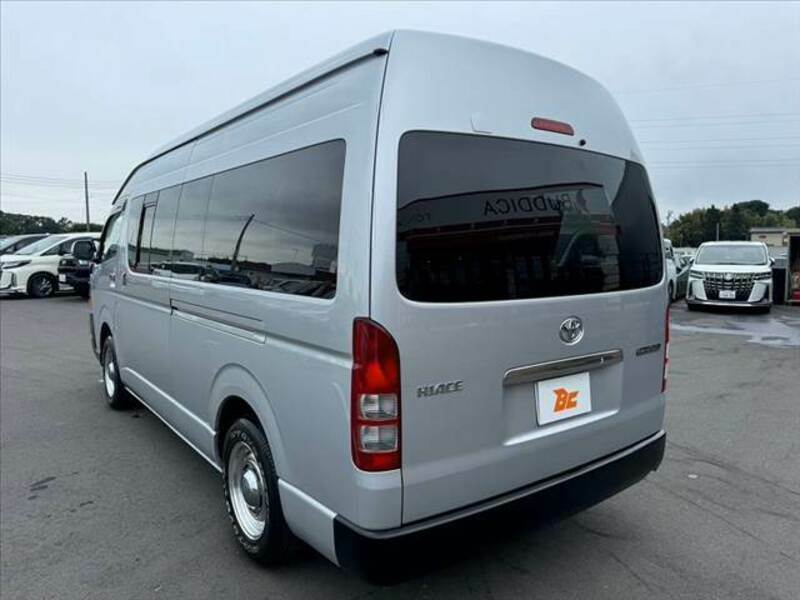 HIACE VAN-12