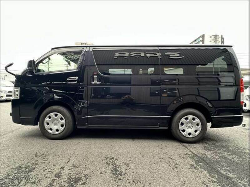 HIACE VAN-13