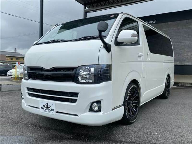 HIACE VAN-11