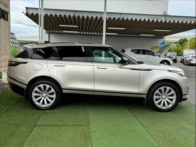 RANGE ROVER VELAR-14