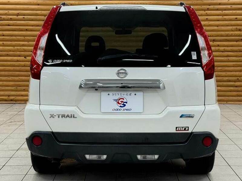 X-TRAIL-18