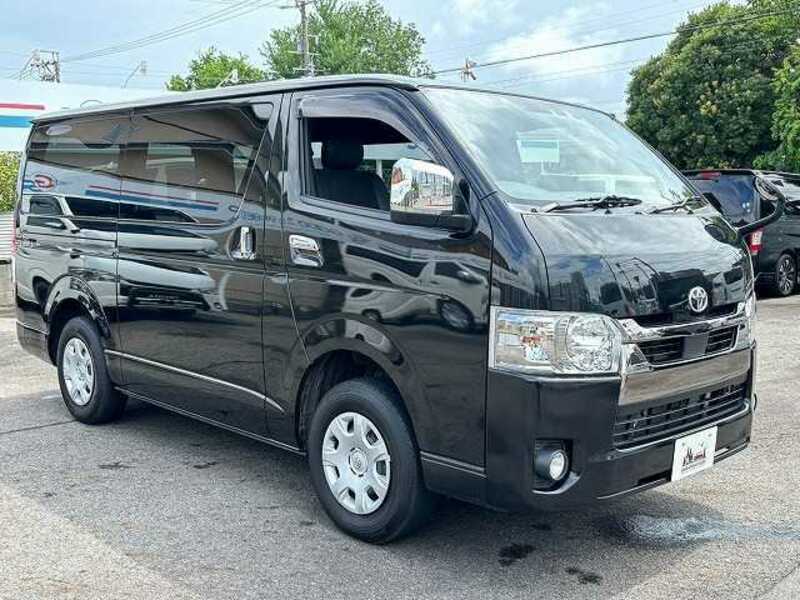 HIACE VAN-1