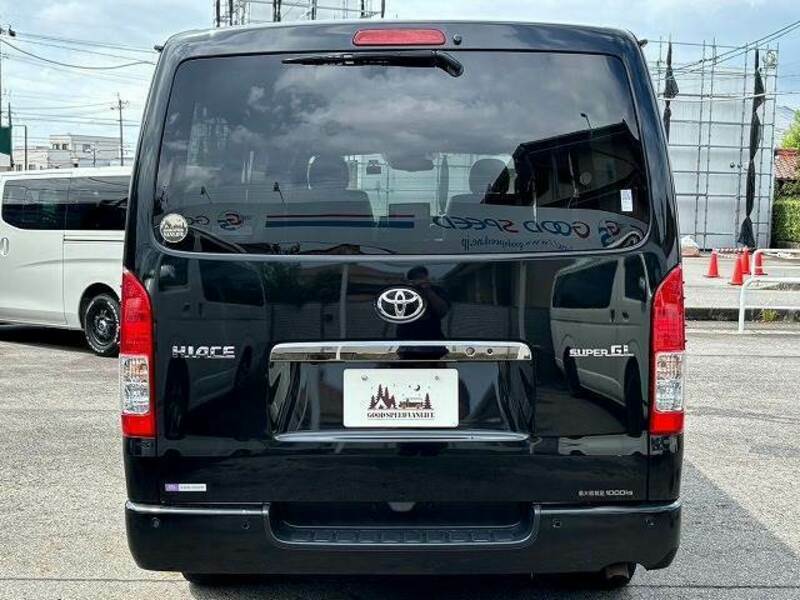 HIACE VAN-18