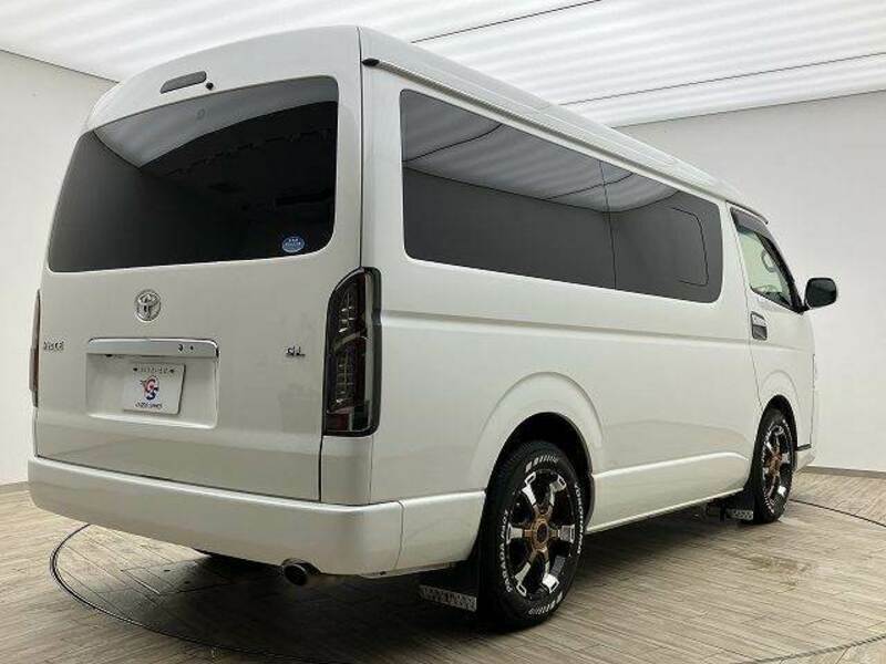 HIACE VAN-15