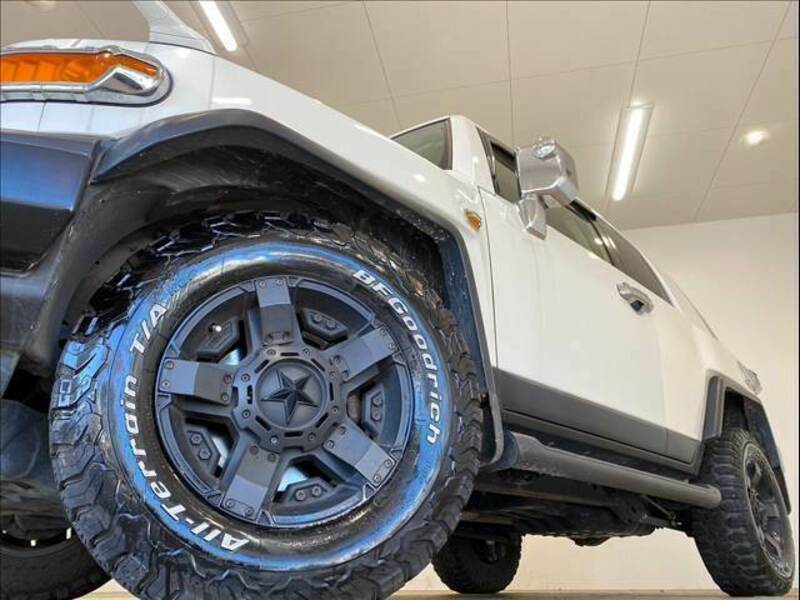 FJ CRUISER-17