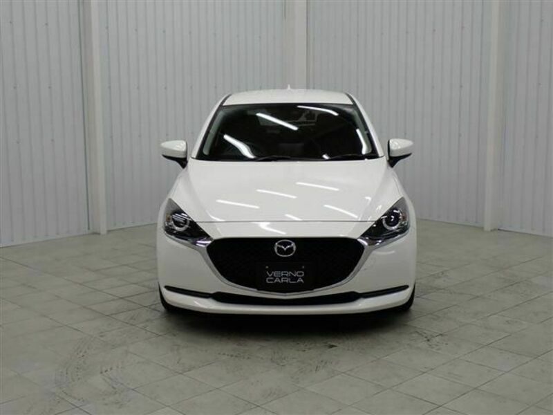 MAZDA2-4