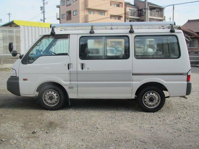 BONGO VAN-4