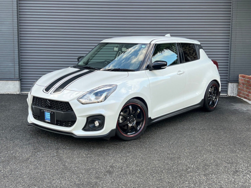 SUZUKI　SWIFT