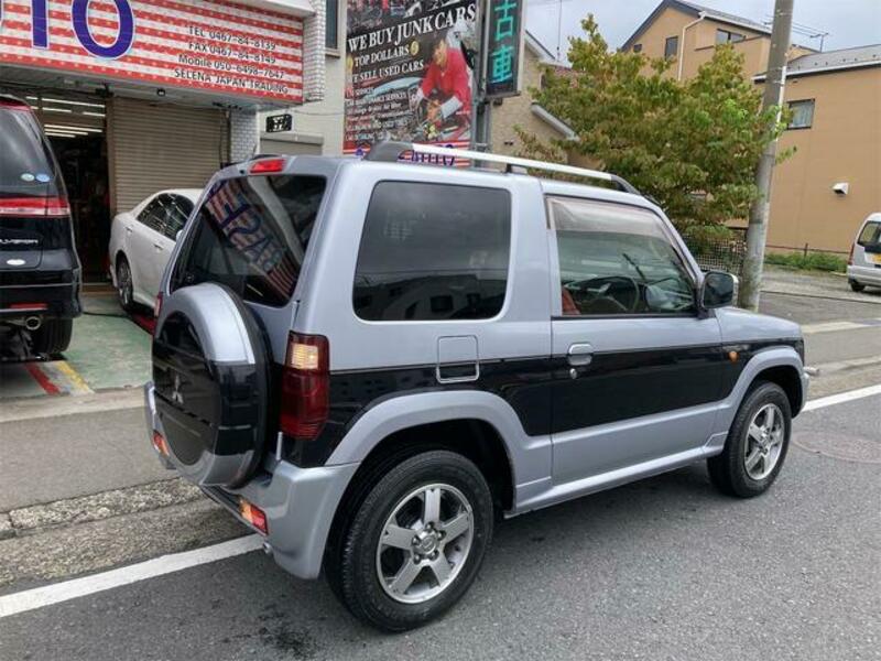 PAJERO MINI-16