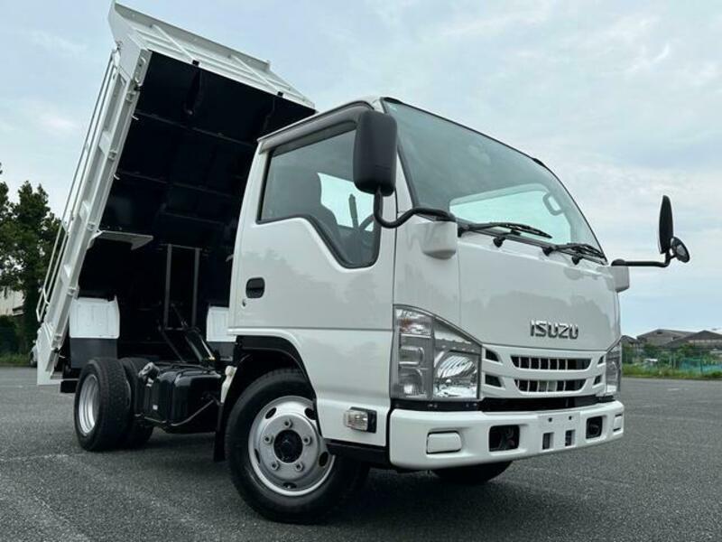 ISUZU　ELF