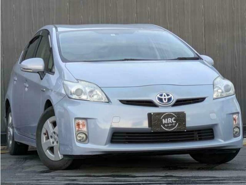 PRIUS-3