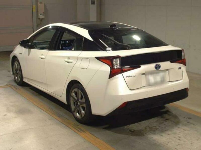 PRIUS-3