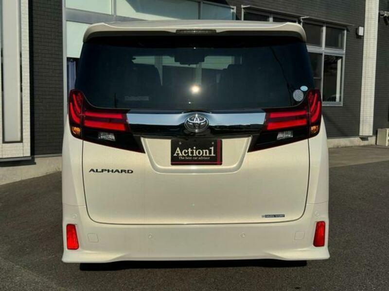 ALPHARD-16