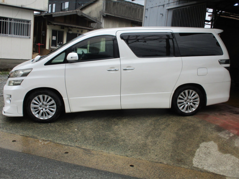 VELLFIRE-4