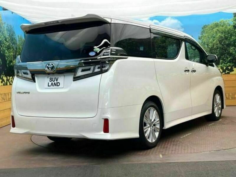 VELLFIRE-18