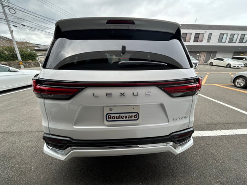 LX