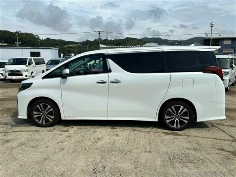 ALPHARD-9