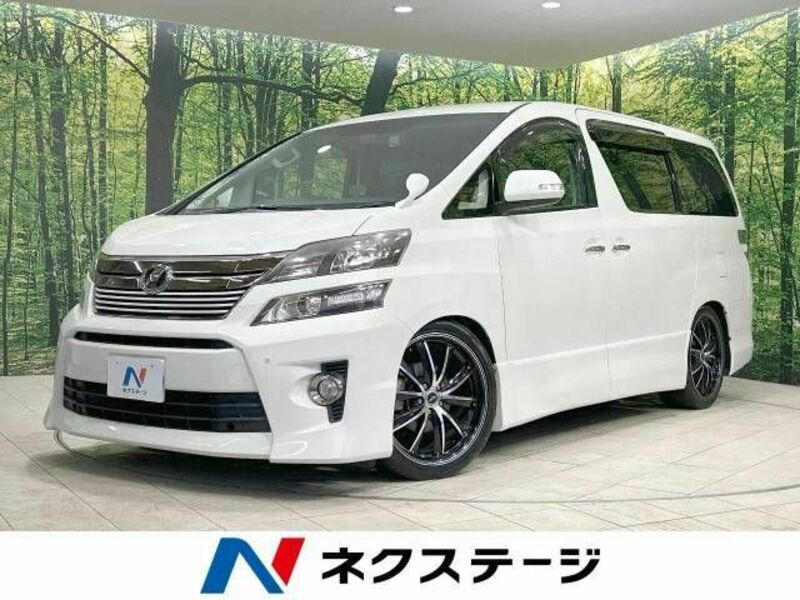 TOYOTA　VELLFIRE