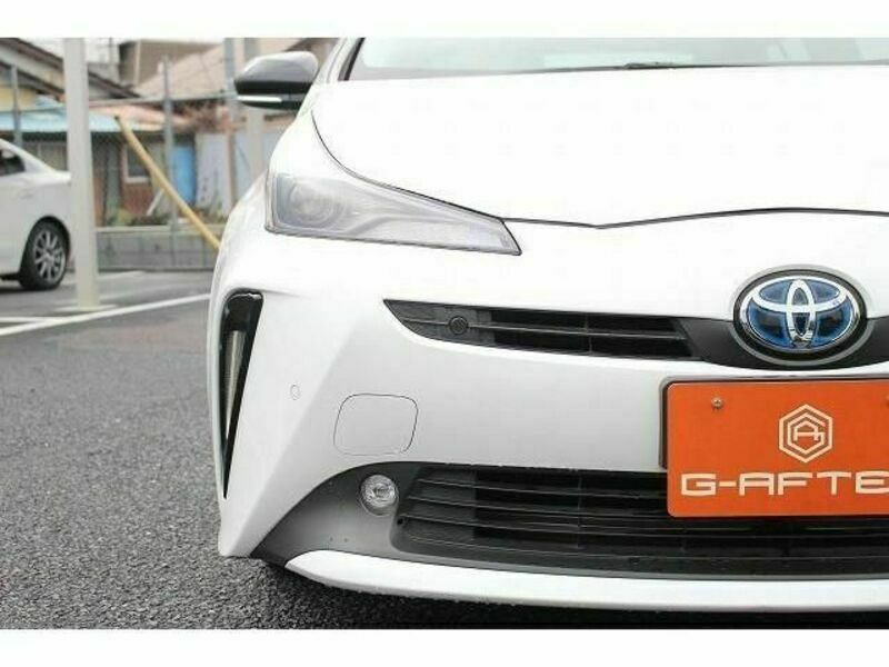 PRIUS-10