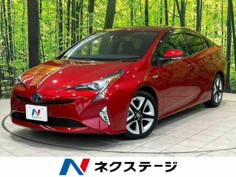 TOYOTA　PRIUS