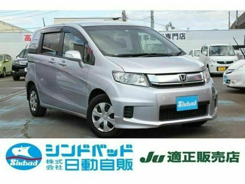 HONDA　FREED SPIKE