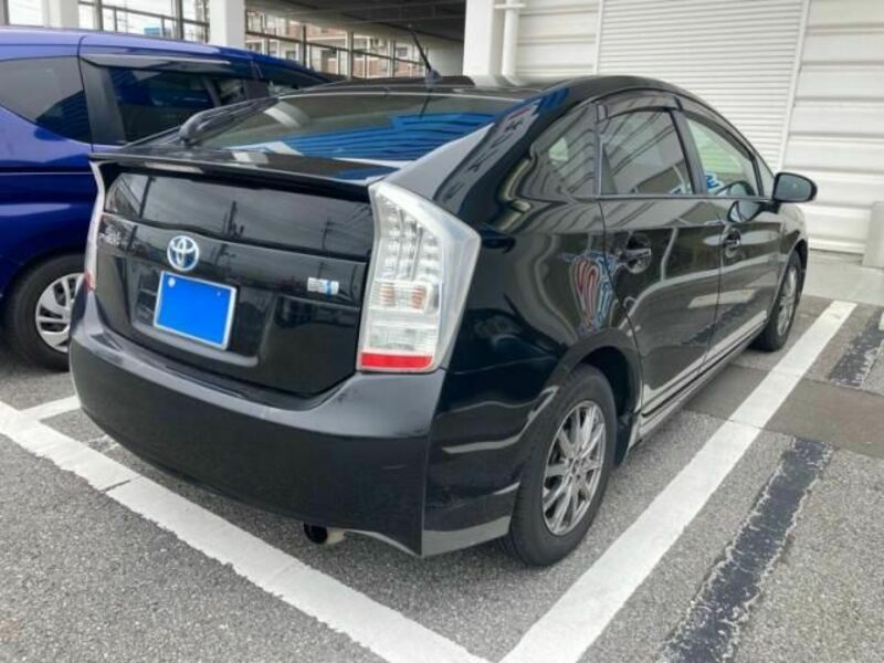 PRIUS-5