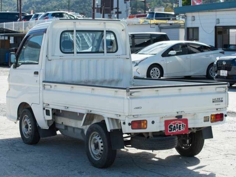 HIJET TRUCK-1