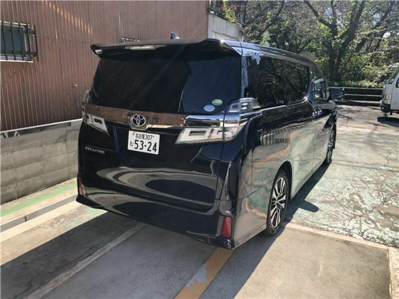 VELLFIRE