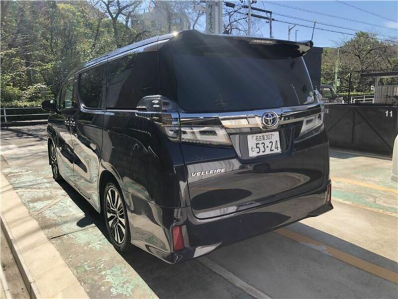 VELLFIRE