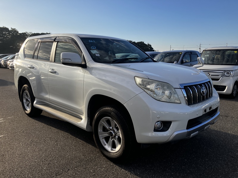 LAND CRUISER PRADO-6