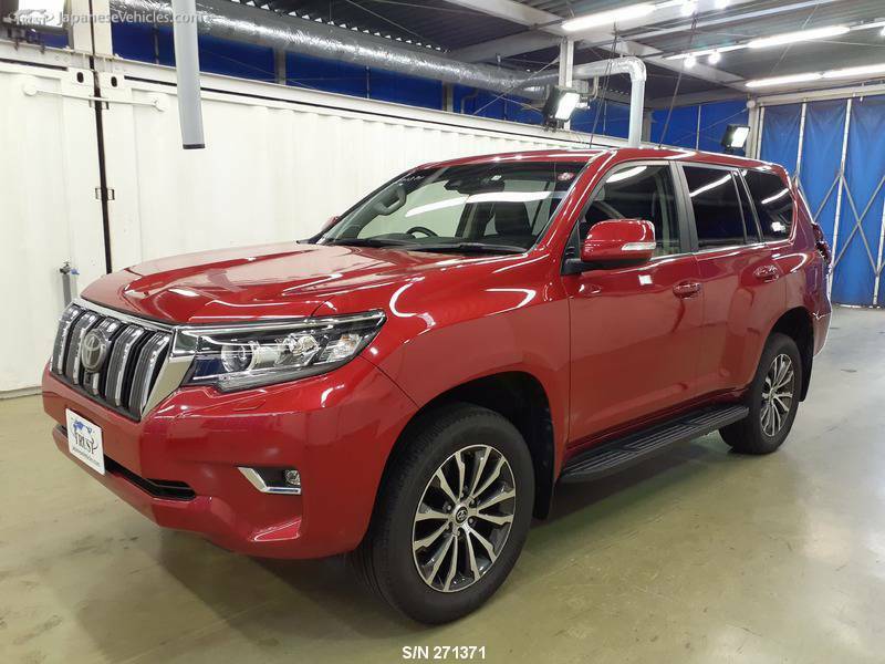 TOYOTA　LAND CRUISER PRADO