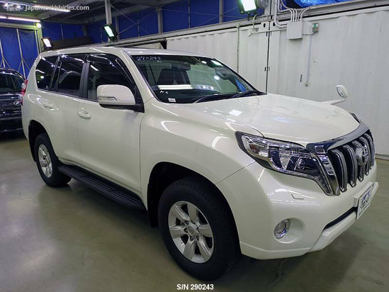 LAND CRUISER PRADO-1