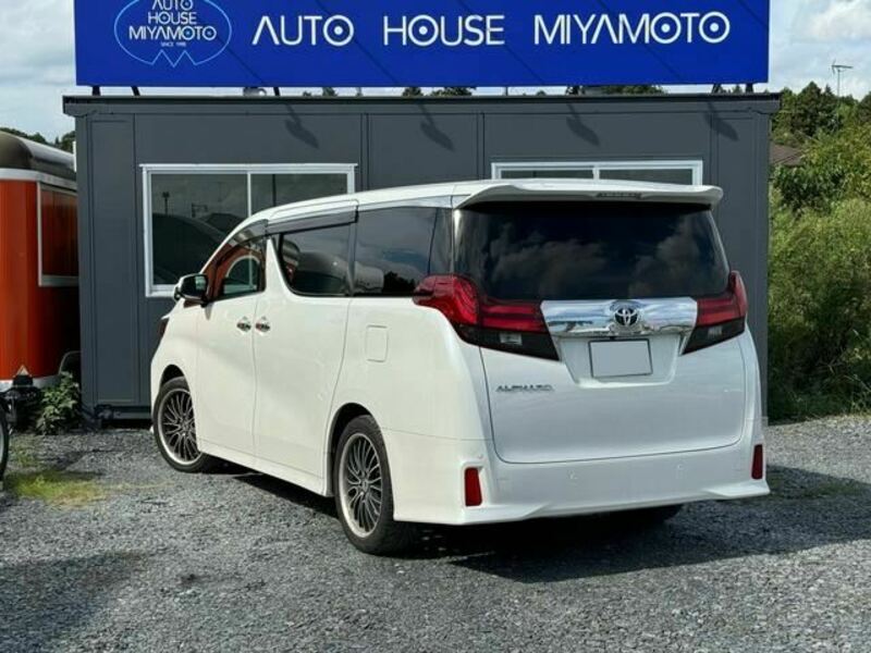 ALPHARD-4