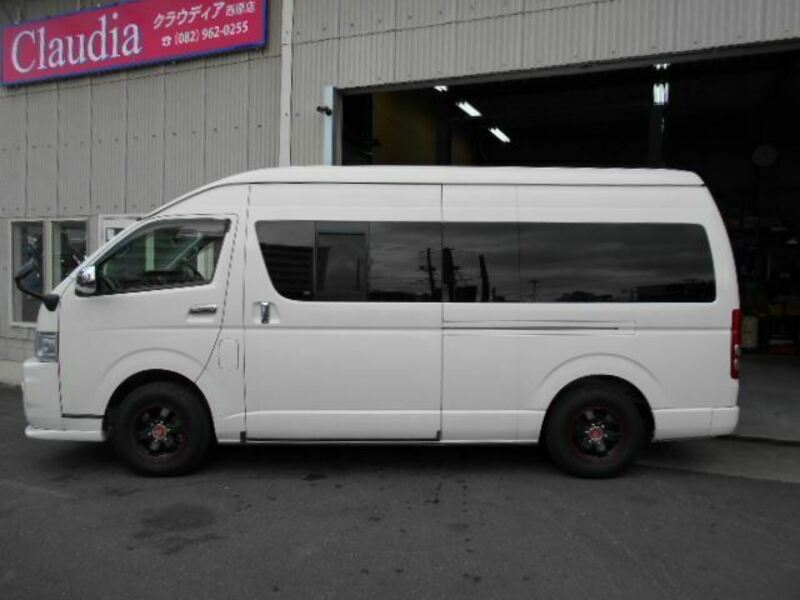 HIACE VAN-4