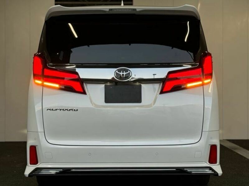 ALPHARD-15