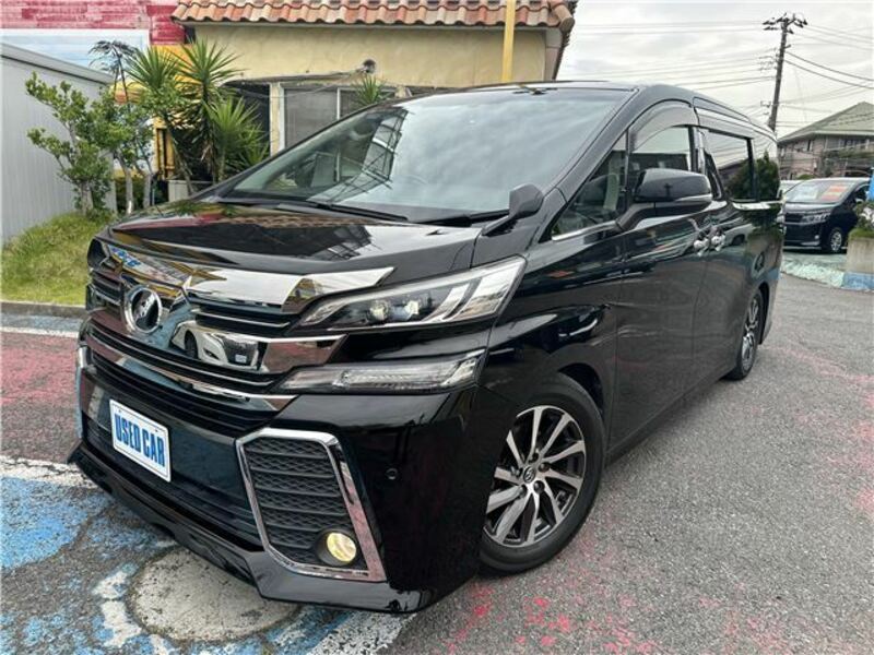 TOYOTA　VELLFIRE