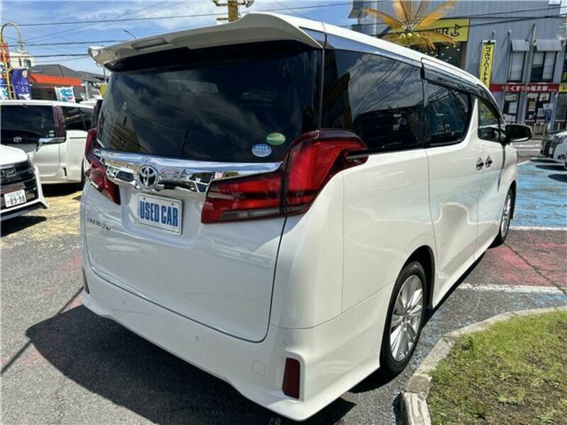 ALPHARD-8